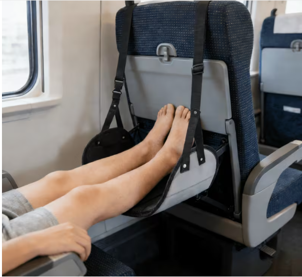 ที่พักเท้าปรับระดับได้พร้อมที่ - Travel Accessories Long Flight บทวิจารณ์และราคา